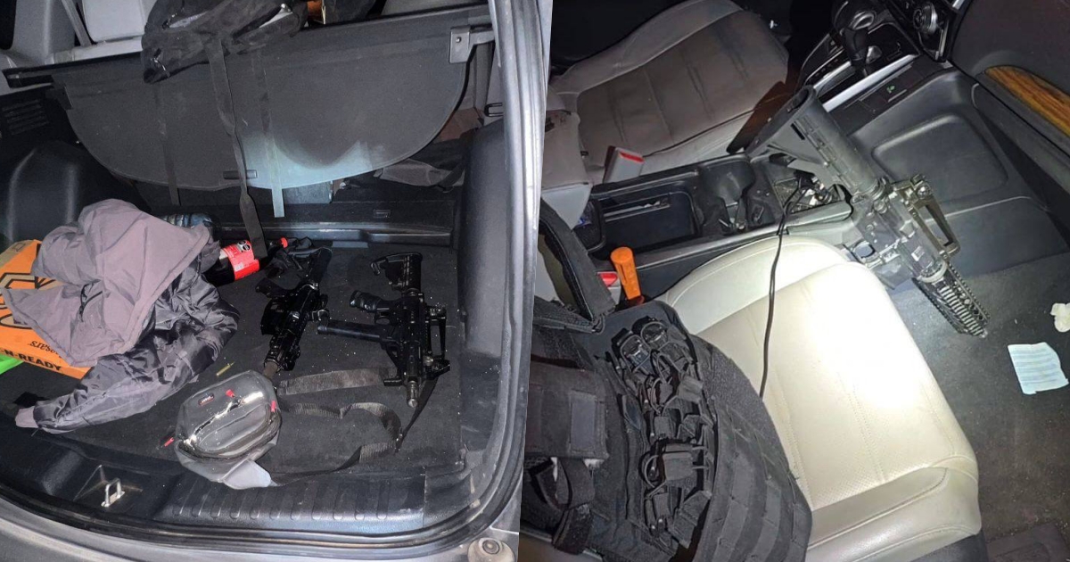 Hallan tres armas largas y chaleco en vehículo abandonado