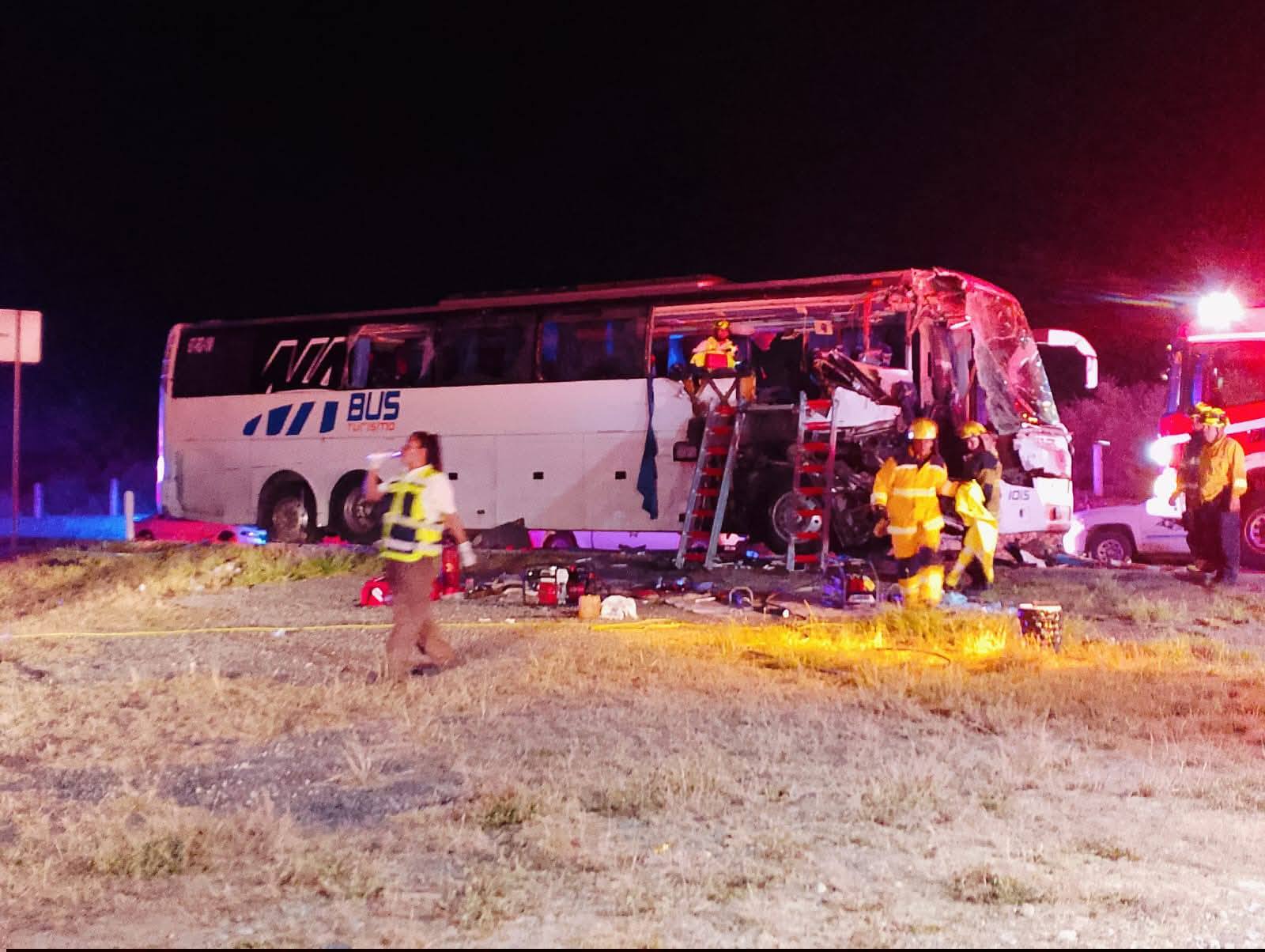 Fatal choque de autobús en la Victoria–Zaragoza deja 2 muertos