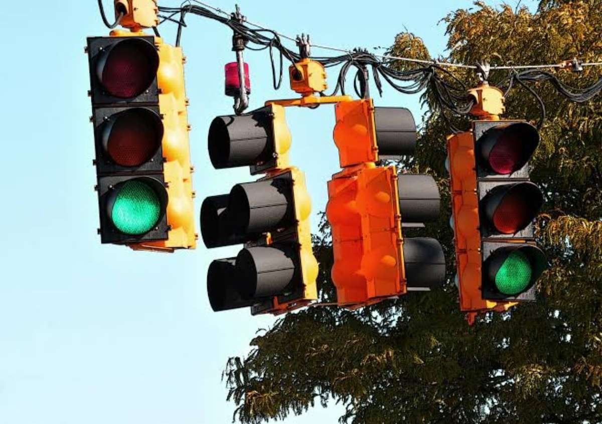 Faltan 40 semáforos para mejorar movilidad en Victoria